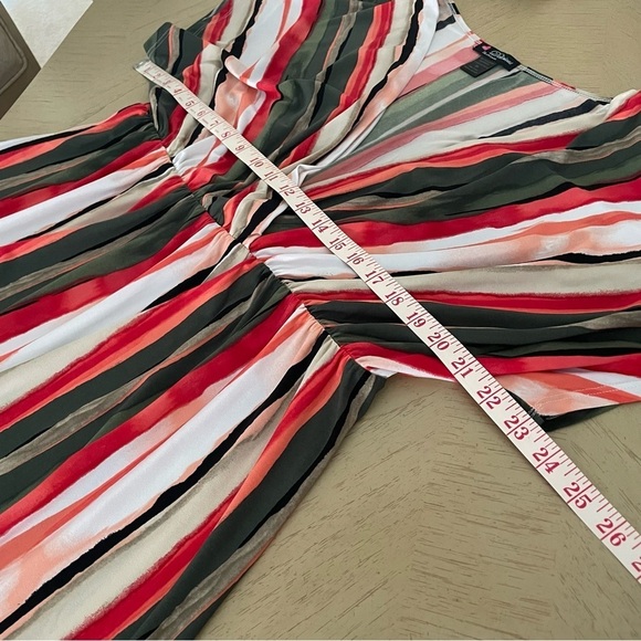 casual popover striped deep v-neck dress in size 3x - Picture 5 of 5